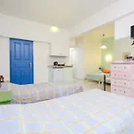מלון דירות Galazia 3*