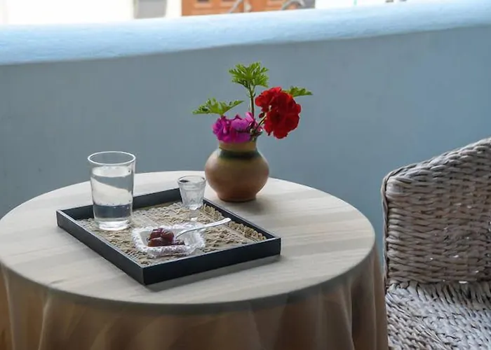 Galazia 3* Naxos City